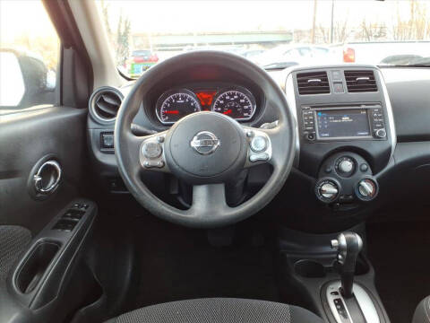 2014 Nissan Versa 1.6 SL