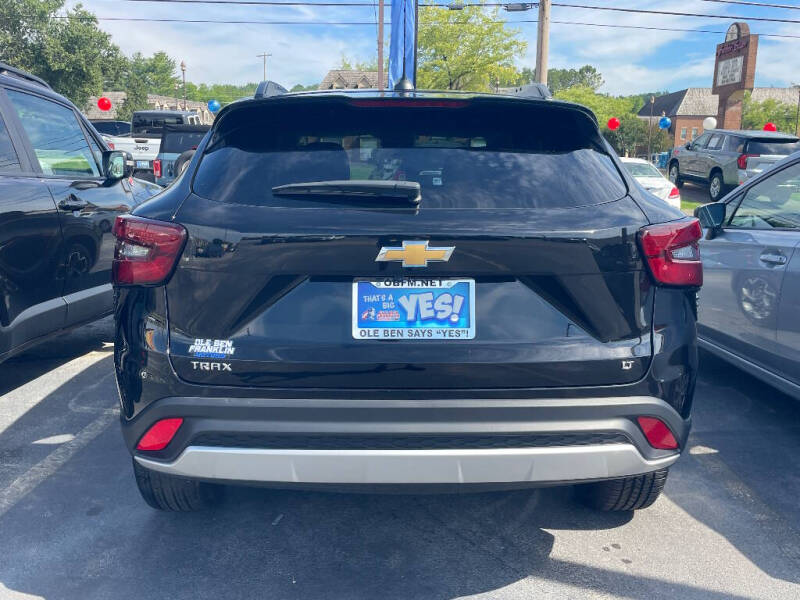 2025 Chevrolet Trax LT