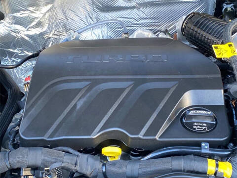 2025 Chevrolet Trax RS