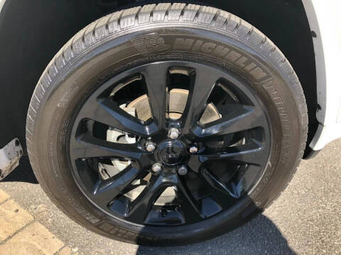 2017 Jeep Grand Cherokee