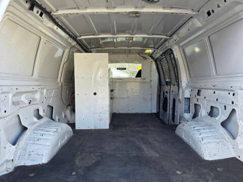 2005 Ford E-Series E-250