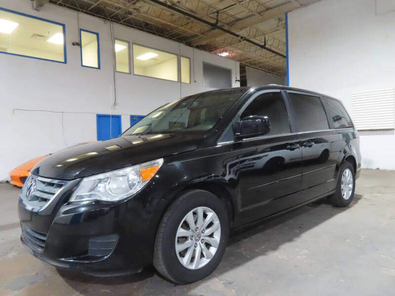 2012 Volkswagen Routan