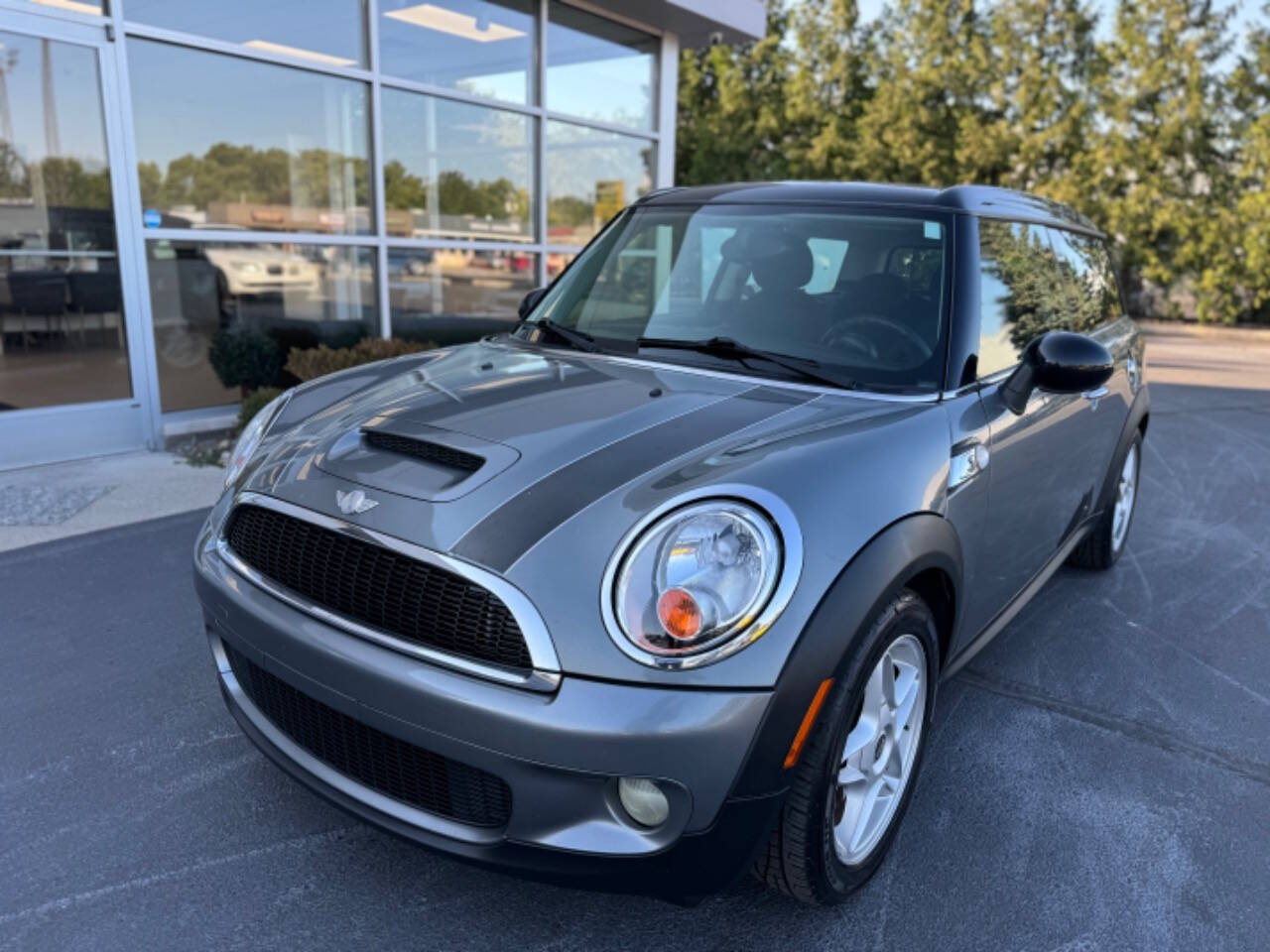 2009 MINI Cooper Clubman for sale at Opus Motorcars in Utica, MI