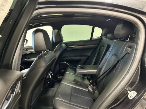 2022 Alfa Romeo Stelvio Ti