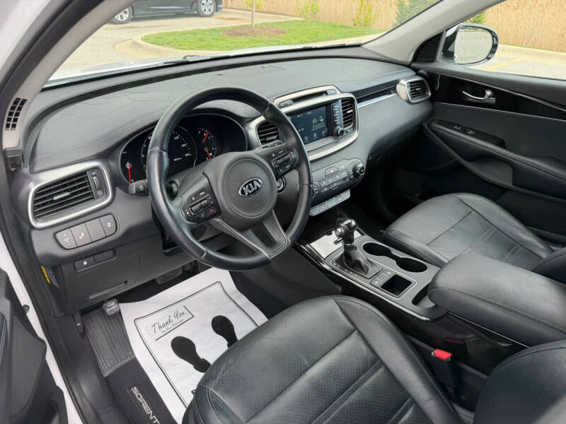 2017 Kia Sorento EX V6
