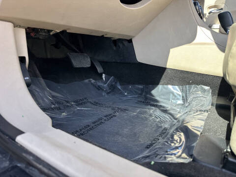 2011 Chrysler 200 Limited