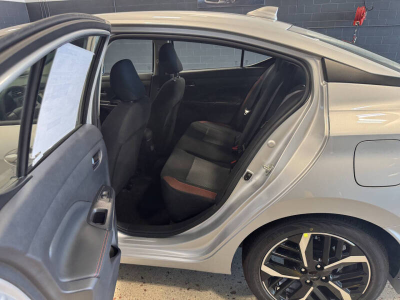 2025 Nissan Versa SR