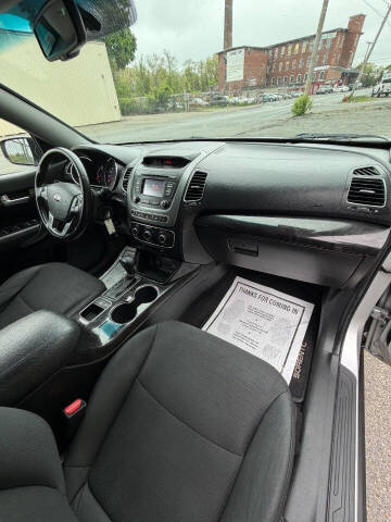 2014 Kia Sorento LX