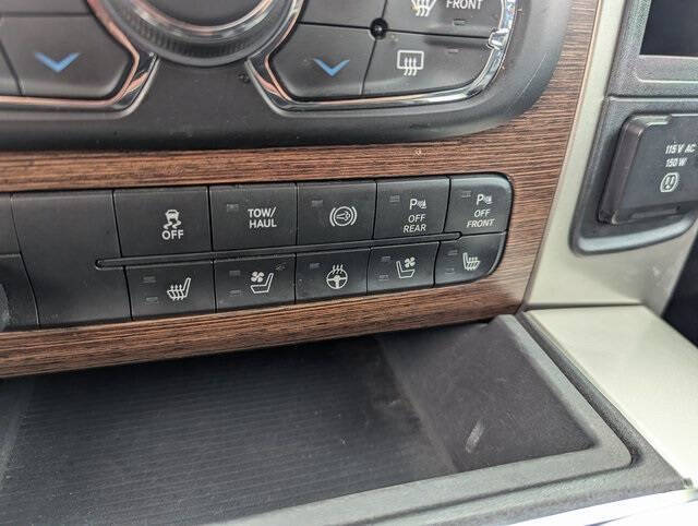 2016 RAM 3500 Laramie