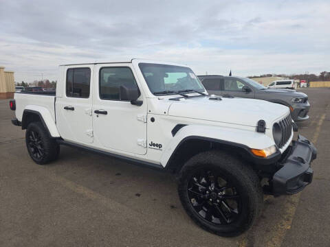 2024 Jeep Gladiator NightHawk