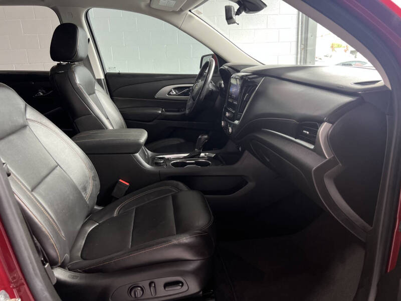 2020 Chevrolet Traverse LT Leather