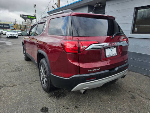 2017 GMC Acadia SLT-1