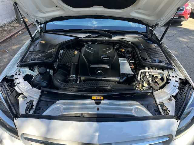 2016 Mercedes-Benz C-Class