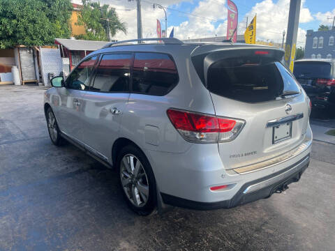 2014 Nissan Pathfinder Platinum