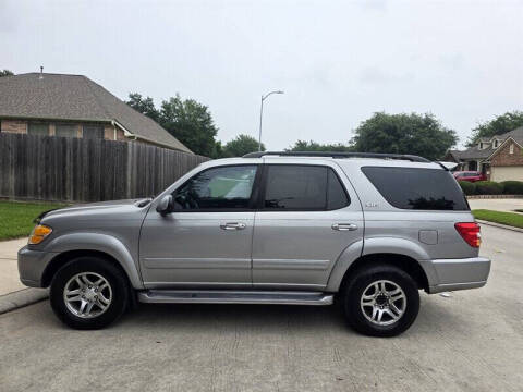 2004 Toyota Sequoia SR5