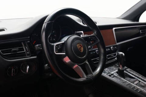 2021 Porsche Macan