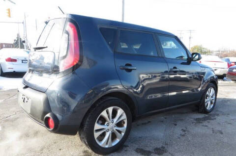2015 Kia Soul +