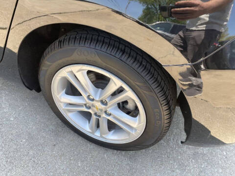 2017 Chevrolet Cruze LT Auto