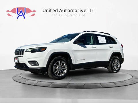 2022 Jeep Cherokee for sale at UNITED AUTOMOTIVE in Denver CO