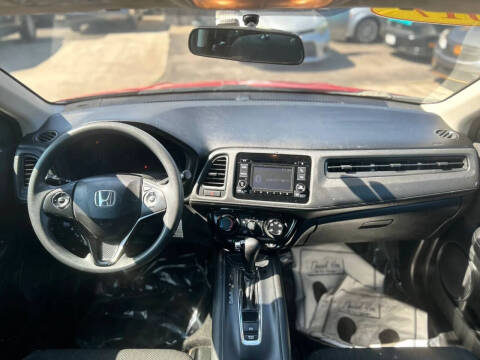 2017 Honda HR-V LX