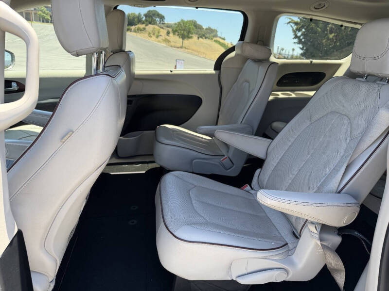 2020 Chrysler Pacifica Limited