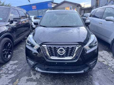 2018 Nissan Kicks SR