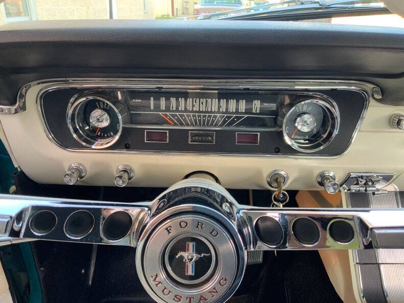 1965 Ford Mustang