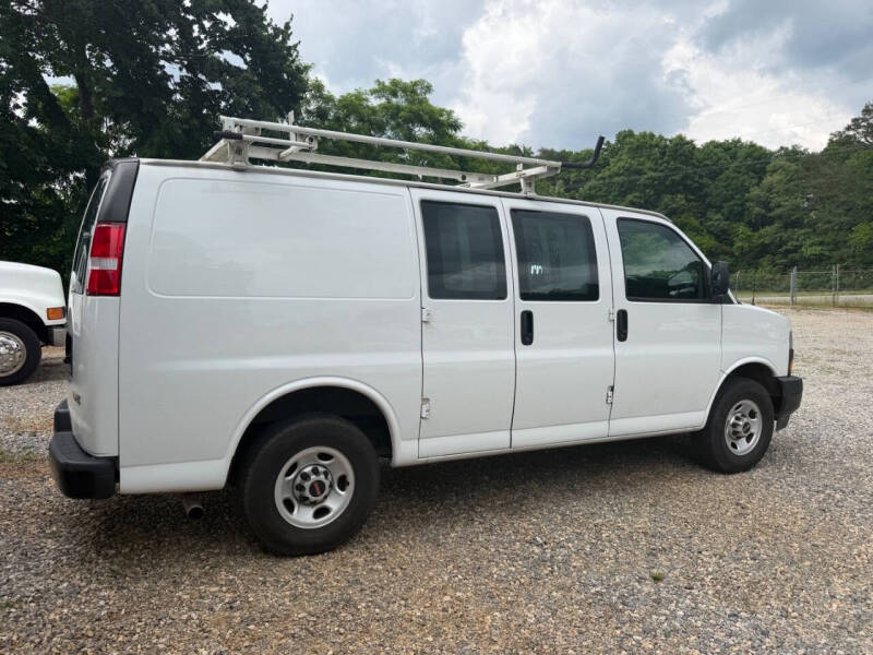 2021 GMC Savana 2500