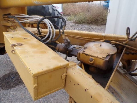 2020 John Deere 570A