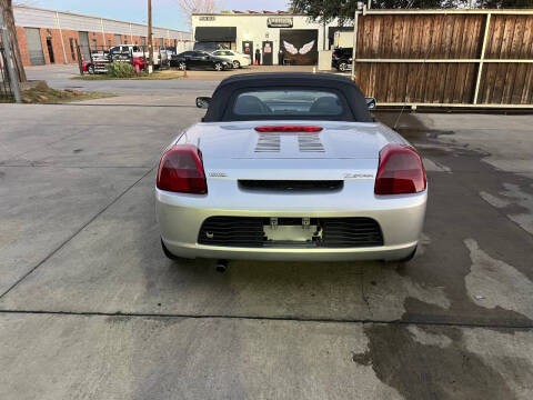 2002 Toyota MR2 Spyder