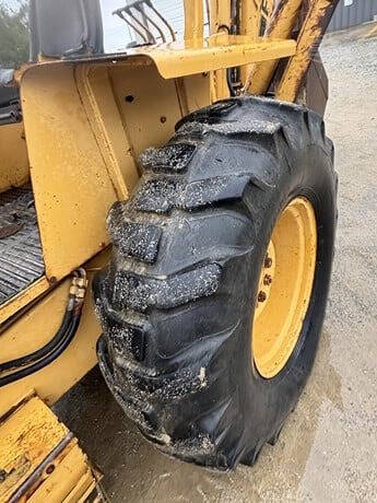 1983 Ford 555
