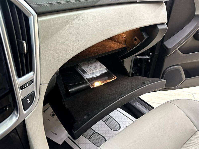 2016 Cadillac SRX Luxury Collection