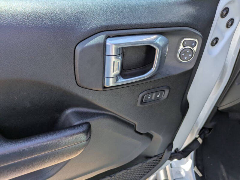 2021 Jeep Gladiator Sport S