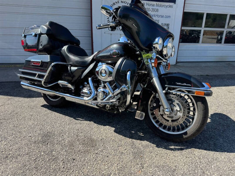 2009 Harley-Davidson FLHTCU -