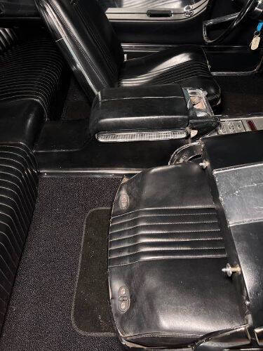 1964 Ford Thunderbird