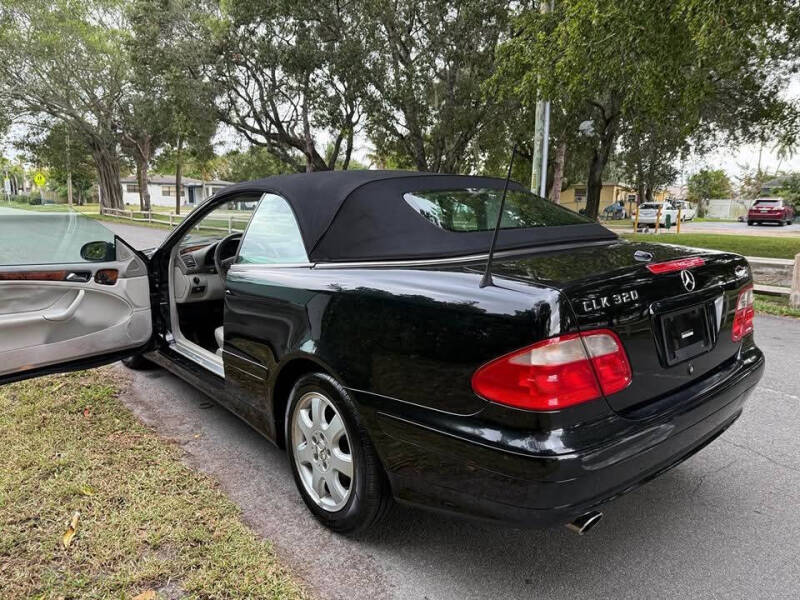 2002 Mercedes-Benz CLK CLK 320