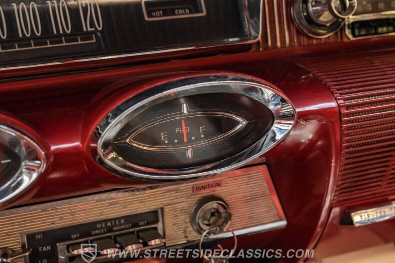 1961 Oldsmobile Starfire