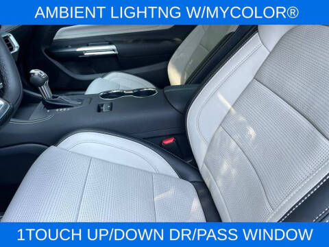 2025 Ford Mustang EcoBoost Premium