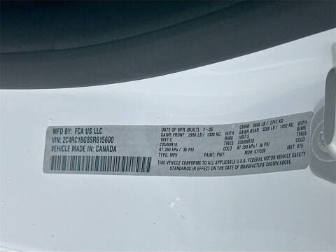 2025 Chrysler Pacifica Select