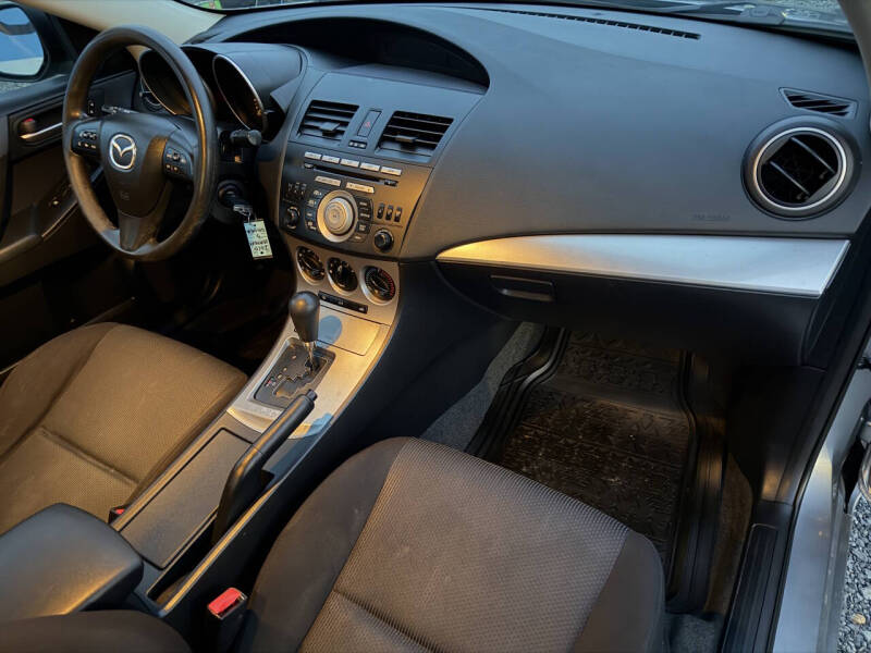 2010 Mazda MAZDA3 i Sport