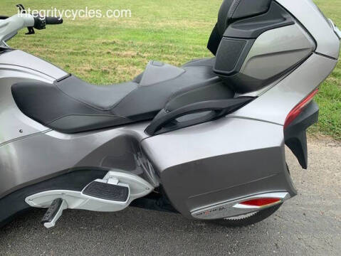 2012 Can-Am Spyder RT-S SE5