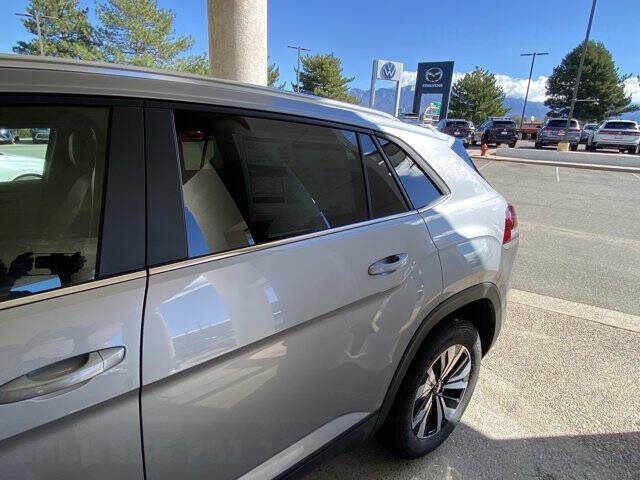 2026 Volkswagen Atlas Cross Sport SE 4Motion