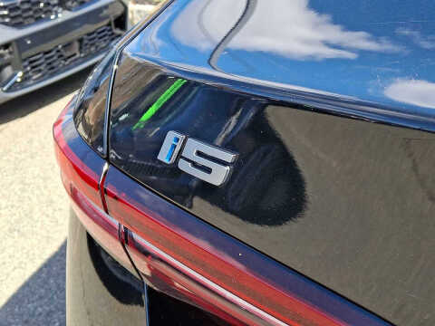 2024 BMW i5 eDrive40