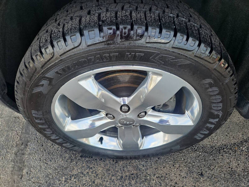 2011 Jeep Grand Cherokee Overland
