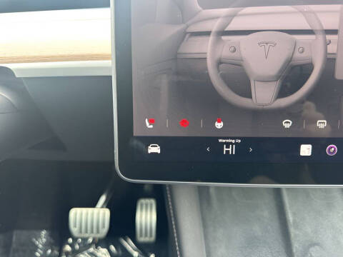 2024 Tesla Model Y Performance