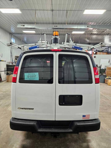 2017 Chevrolet Express 2500