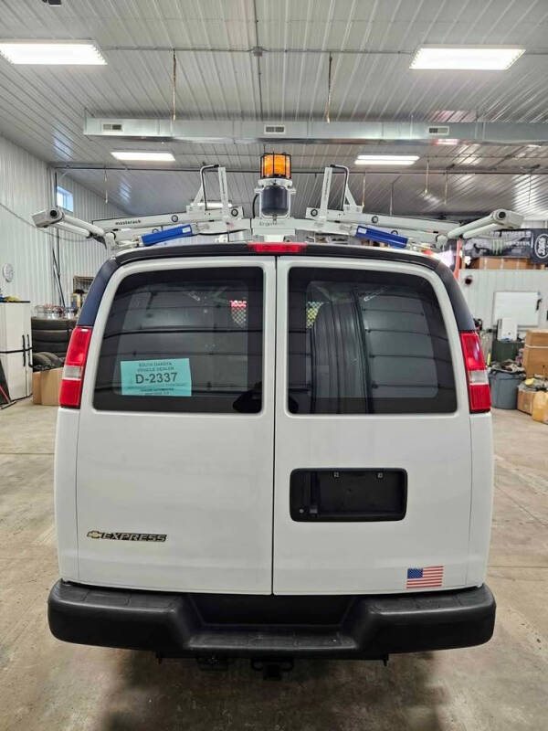 2017 Chevrolet Express 2500