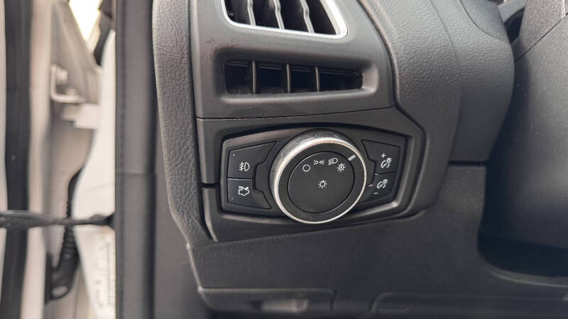 2015 Ford Focus Titanium