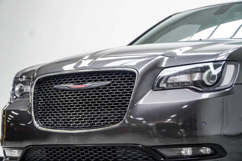 2022 Chrysler 300 S V6