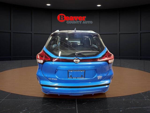 2023 Nissan Kicks SV